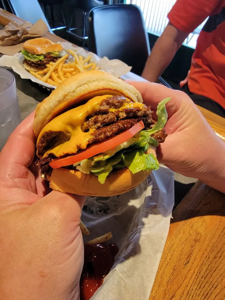 Triple Cheeseburger